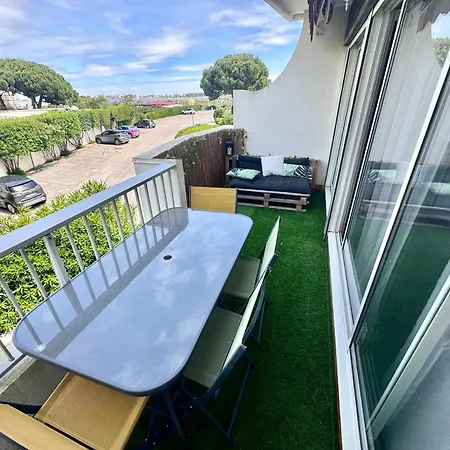 Holiday home Saint Louis Sea View, 4 Personnes, Vue Le Grau-du-Roi